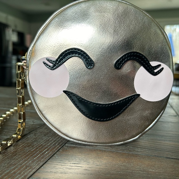 Kate Spade Studio Drive Stassi Smiley Crossbody Shoulder Bag Purse.   NWOT - Picture 1 of 7